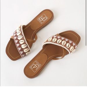 🌷SOLD🌷Tribe Natural Multi Beaded Slide Sandal size 7.5